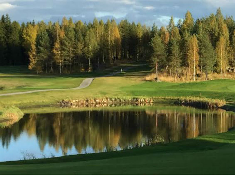 Enjoy fantastic golf at Pirkkala Golf in Pirkkala, Finland