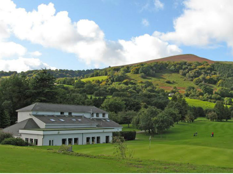 Play golf at the beautiful Monmouthshire Golf Club in Wales this year with Open Fairways
